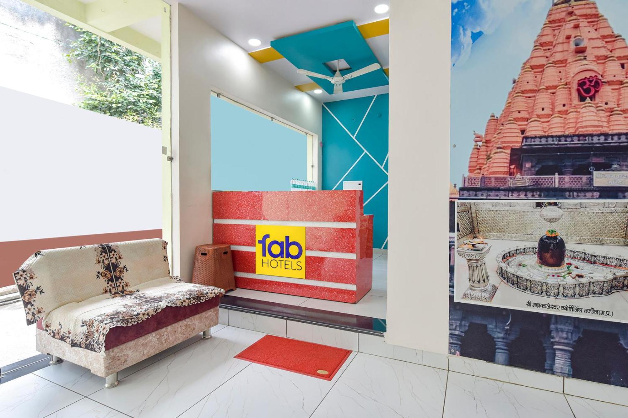 Fabhotel Somnath Ujjain Exteriör bild